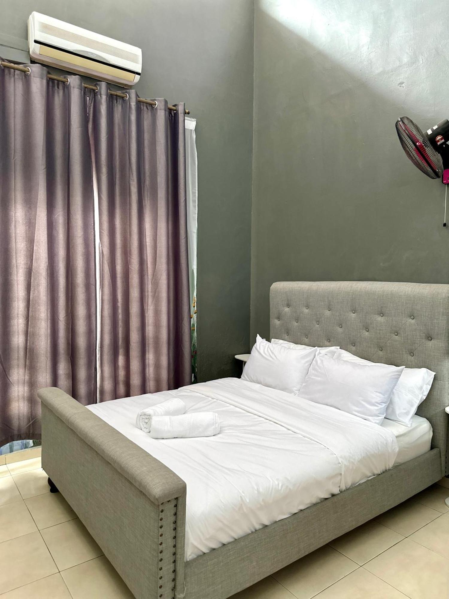 The Amore Homestay Klebang, Melaka Buitenkant foto