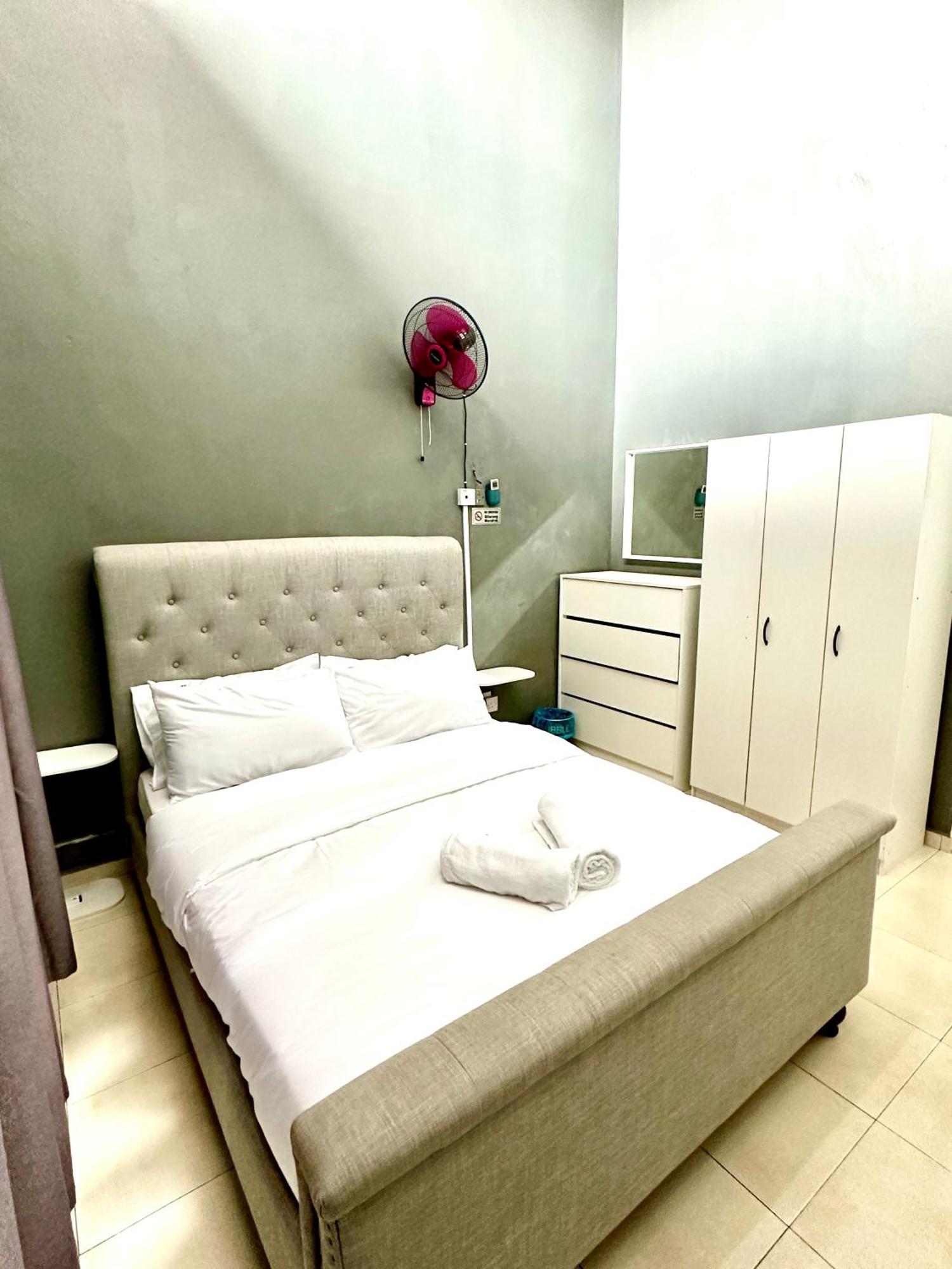 The Amore Homestay Klebang, Melaka Buitenkant foto